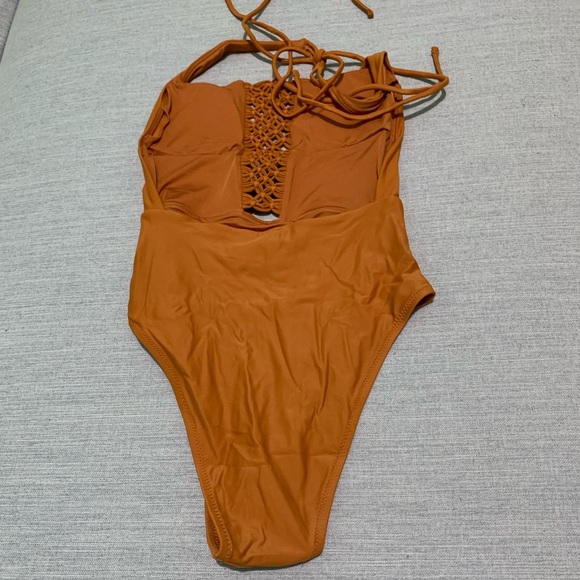 Low back one piece. - Picture 3 of 3